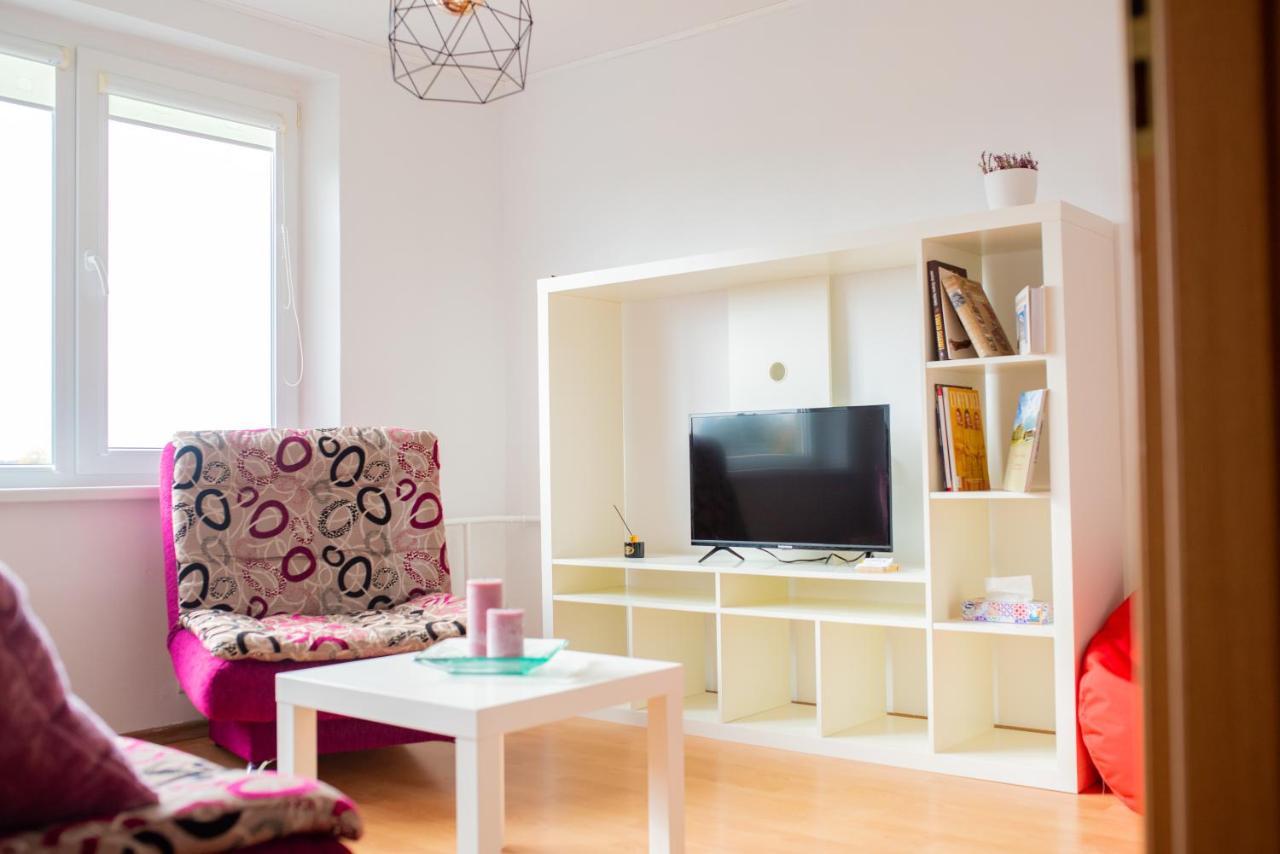 Centro Apartamentai Naujoji Akmene Extérieur photo